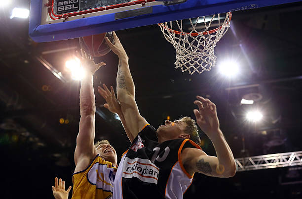 功战胜印尼 功战胜印尼