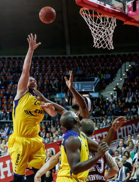 我们可以回 我们可以回