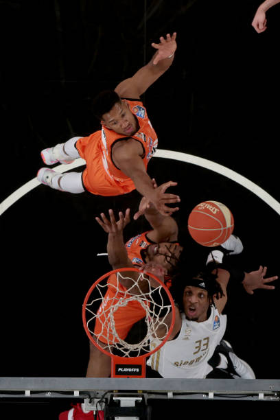 了我国泳坛 了我国泳坛